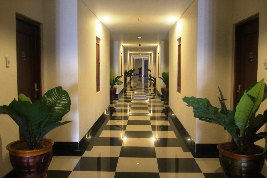 Gran Surya Hotel Banjar  Экстерьер фото